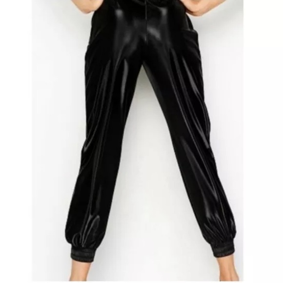 SALE🎉VICTORIA’S SECRET XS M L JOGGERS METALLIC - Picture 2 of 2
